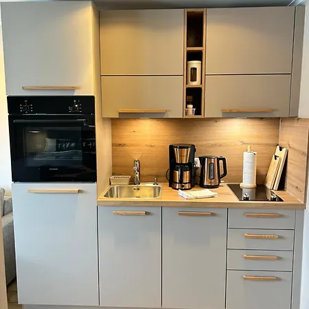 Apartament Mittendrin 102 *